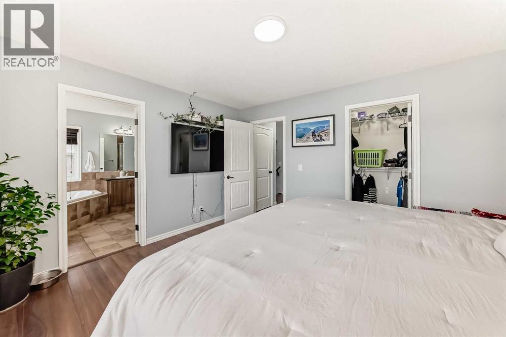 94 River Heights Green, Cochrane