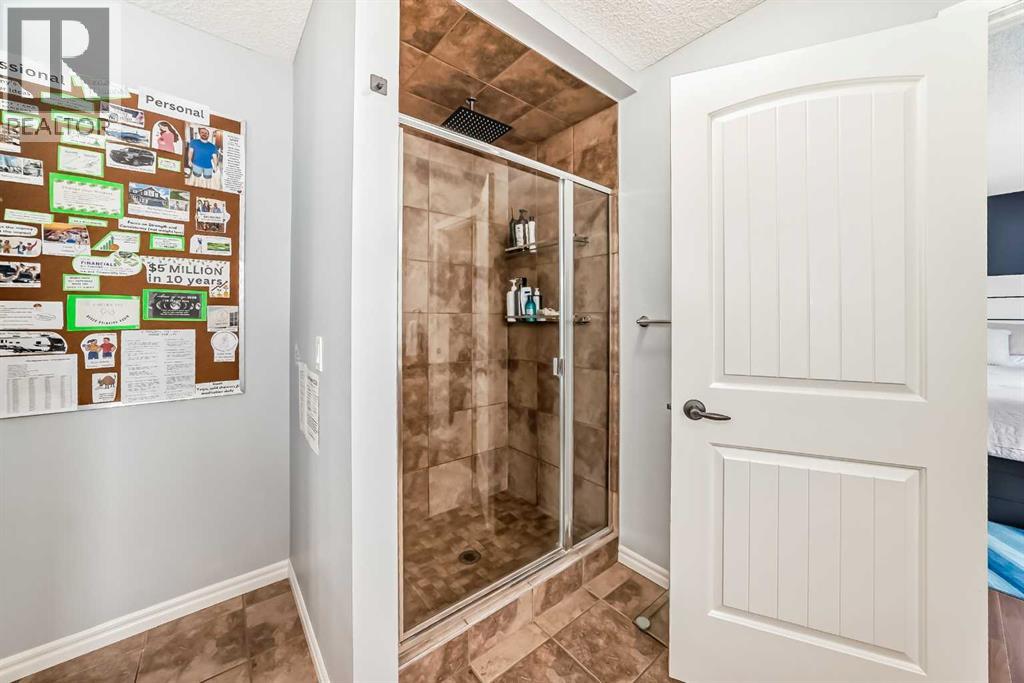 94 River Heights Green, Cochrane