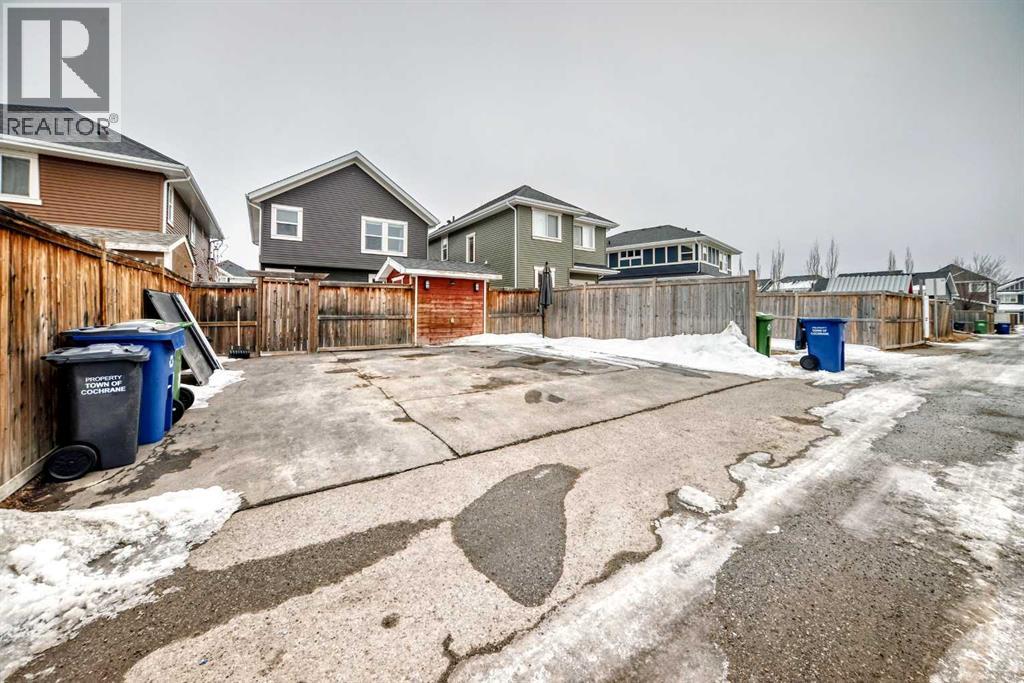 94 River Heights Green, Cochrane