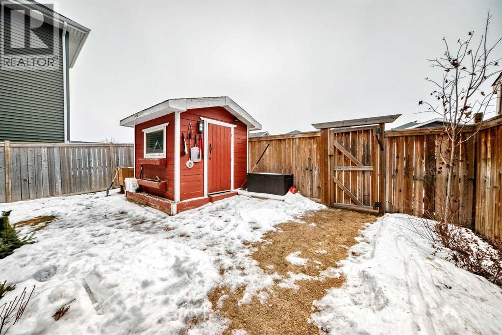 94 River Heights Green, Cochrane