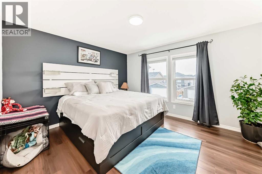 94 River Heights Green, Cochrane