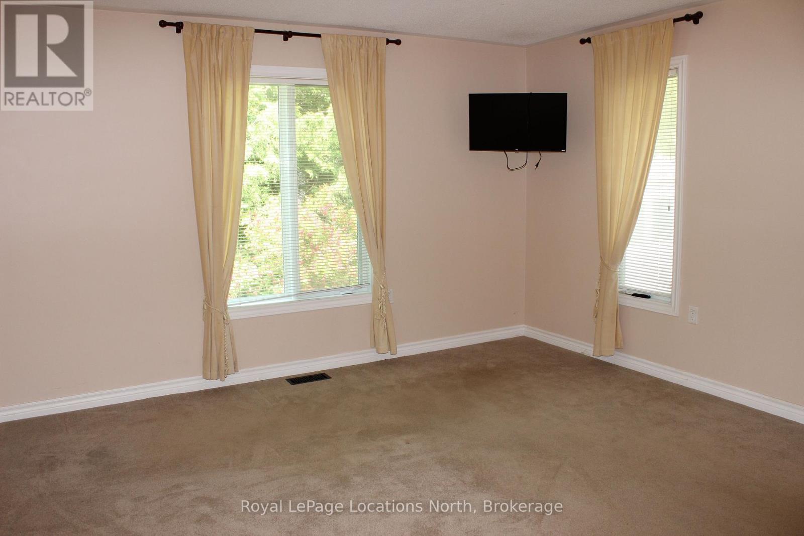 9 PENNSYLVANIA AVENUE, Wasaga Beach, Ontario, L9Z3A8 — Photo 21