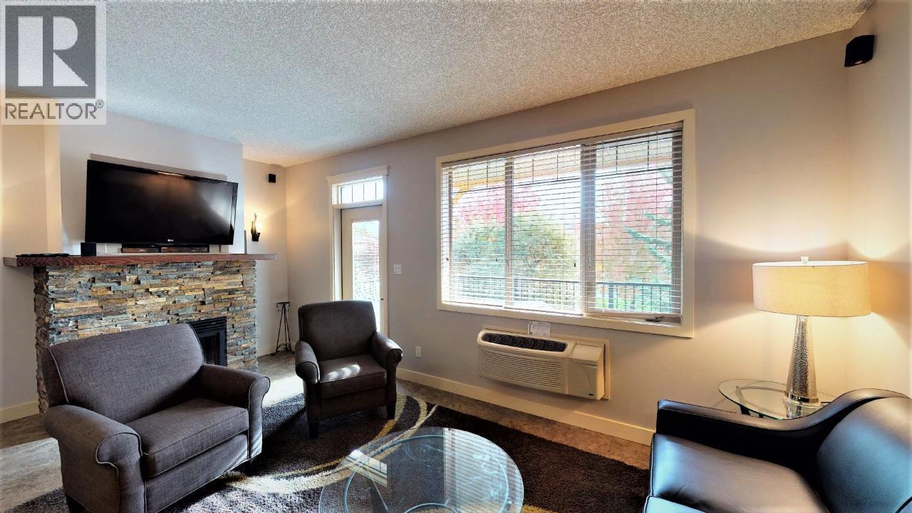 500 BIGHORN Boulevard Unit# 523 D, Radium Hot Springs