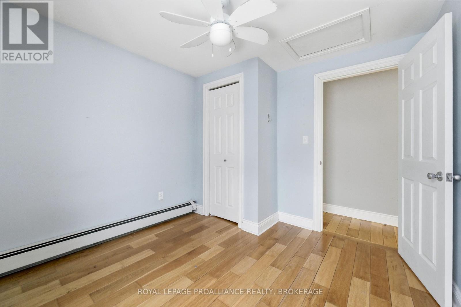 511 VICTORIA STREET - 33