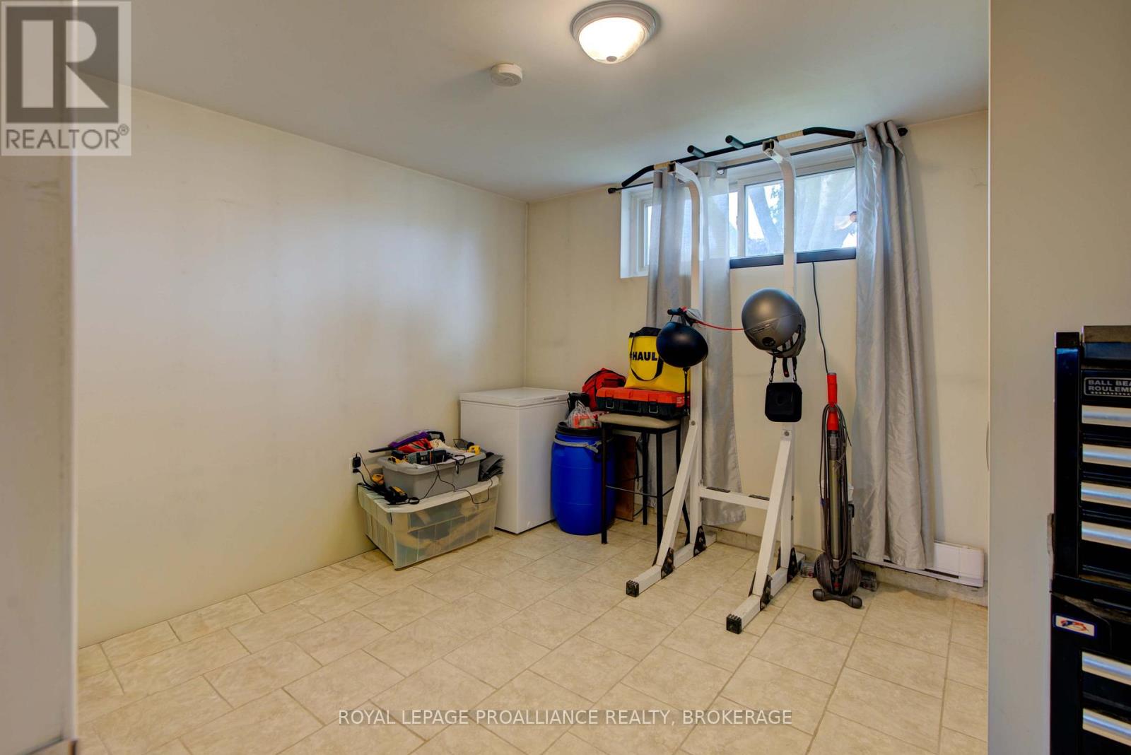 114 DRENNAN STREET, Kingston (Rideau), Ontario
