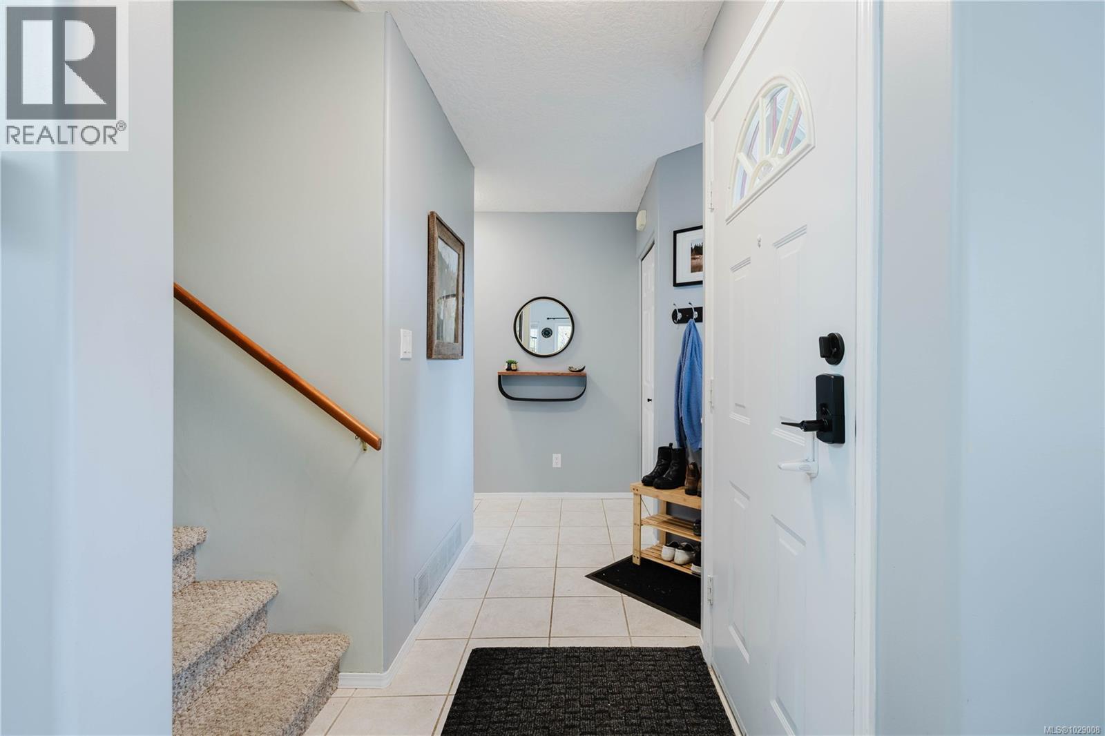 3240 HILLWOOD RD - 6