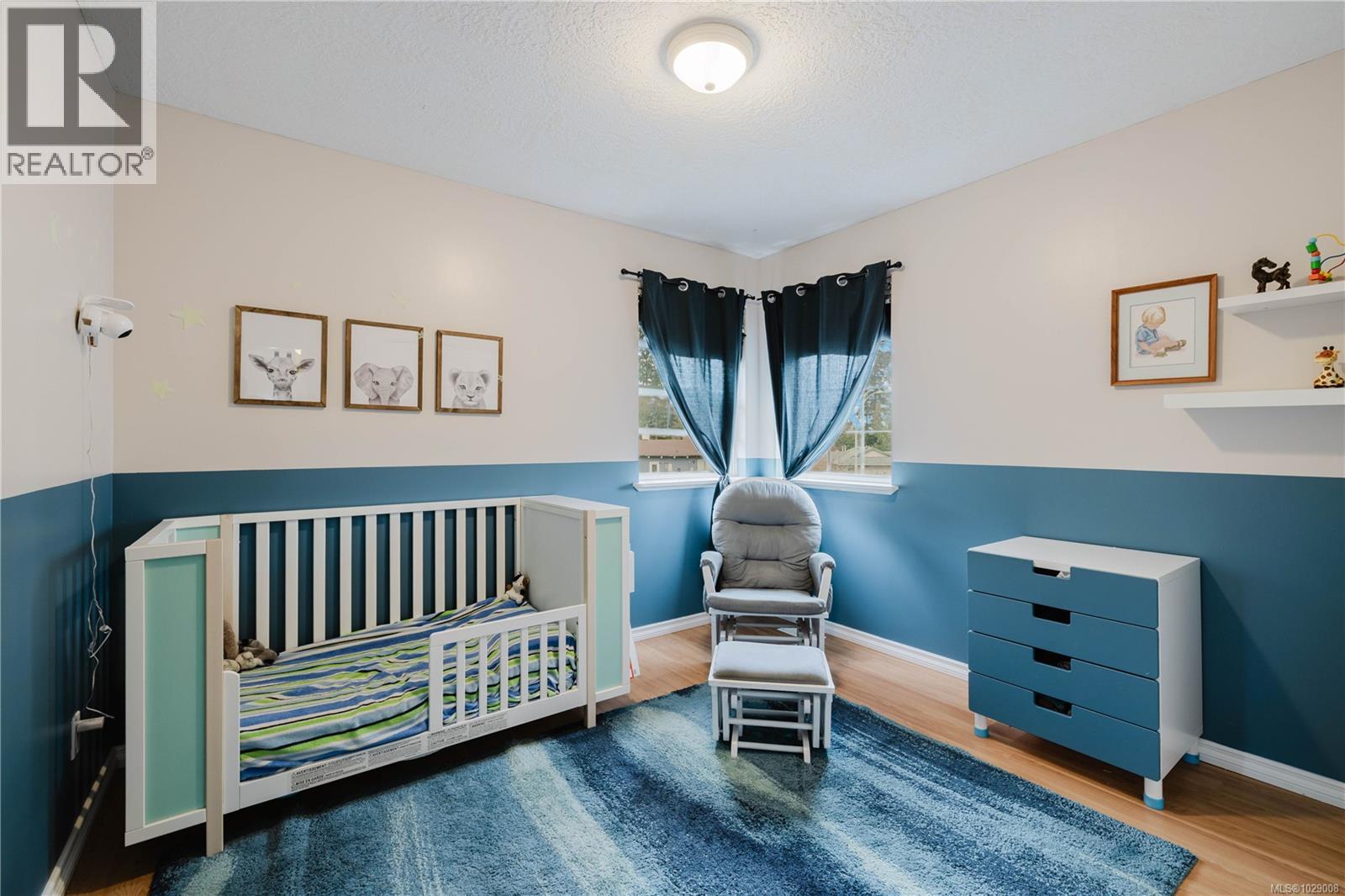 3240 HILLWOOD RD - 29