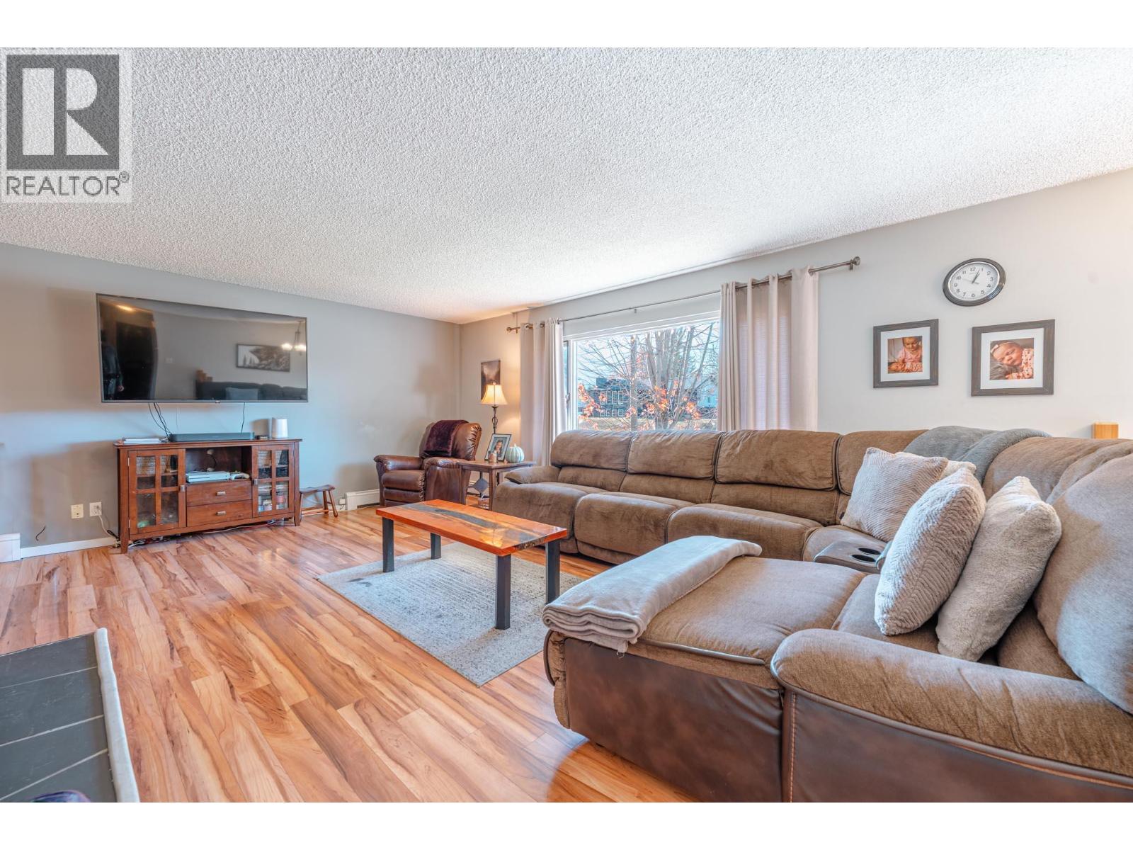 1840 Airport Way, Revelstoke