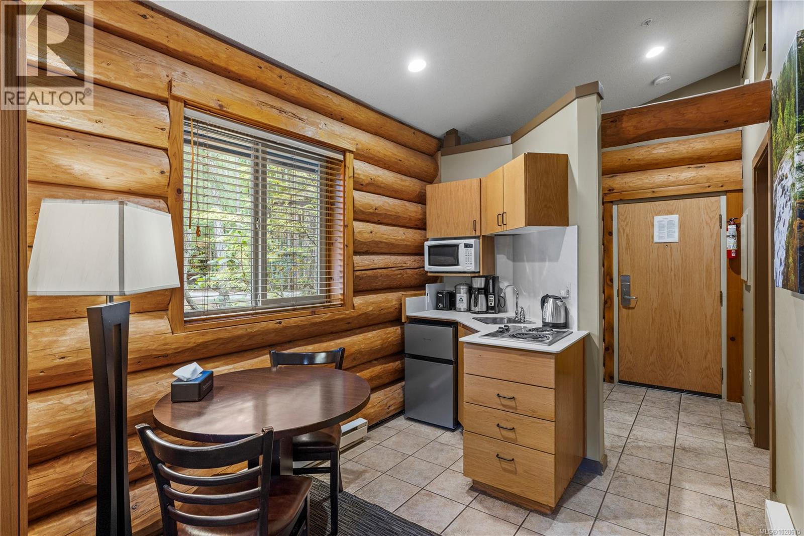 #568 1155 RESORT DR - 35