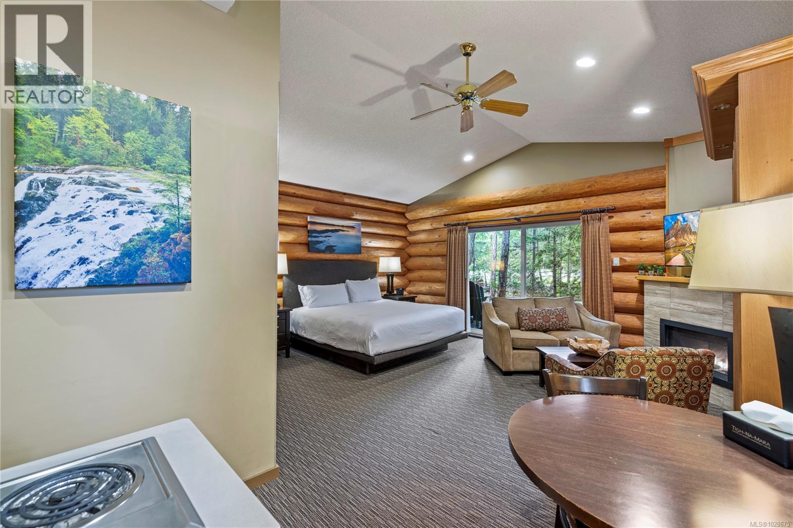 #568 1155 RESORT DR - 4