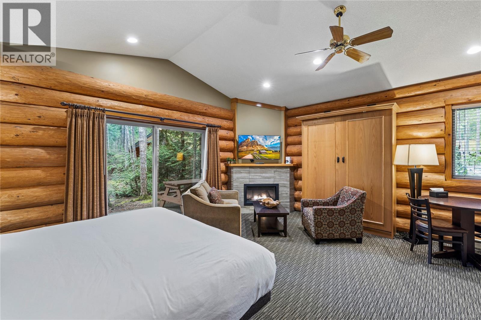 #568 1155 RESORT DR - 6