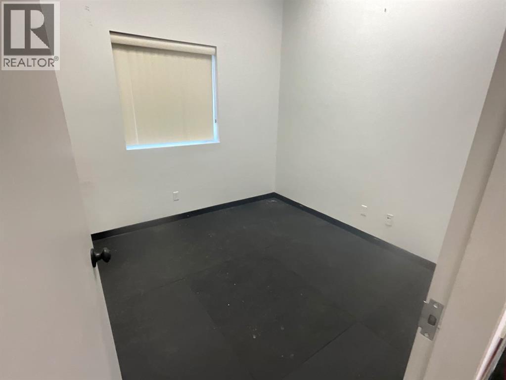 
          4770 Riverside Drive
            <br/>
            <span>Red Deer</span>
            , 
            <span>AB</span>
             <span>T4N2Z7</span>
         - Photo 8