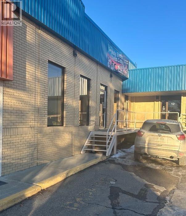 
          4770 Riverside Drive
            <br/>
            <span>Red Deer</span>
            , 
            <span>AB</span>
             <span>T4N2Z7</span>
         - Photo 13