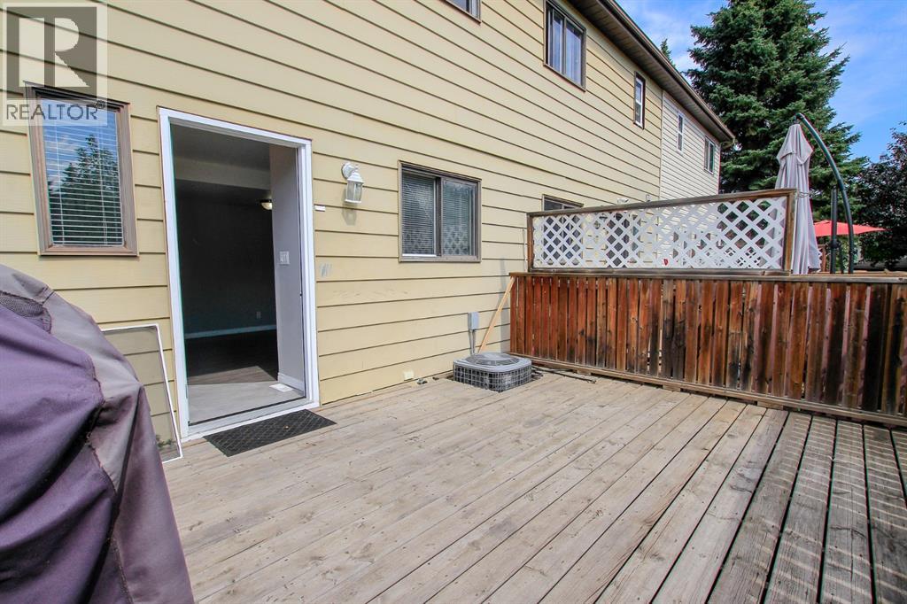 36 McBlane Close, Red Deer