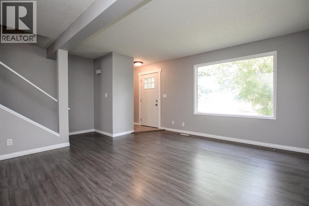 36 McBlane Close, Red Deer