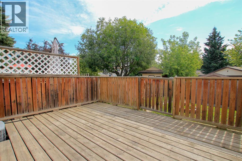 36 McBlane Close, Red Deer