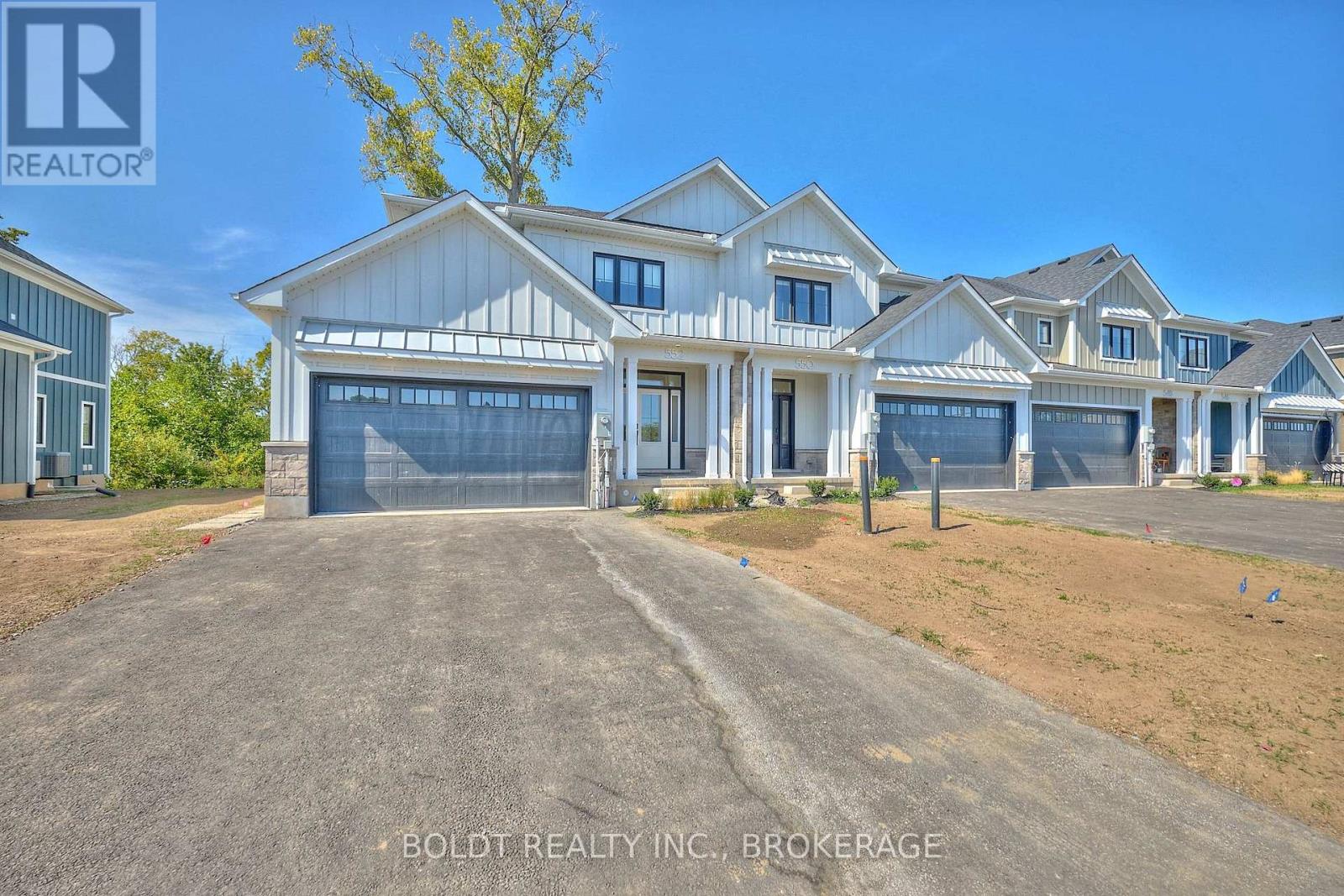 552 MISSISSAUGA AVENUE - 2