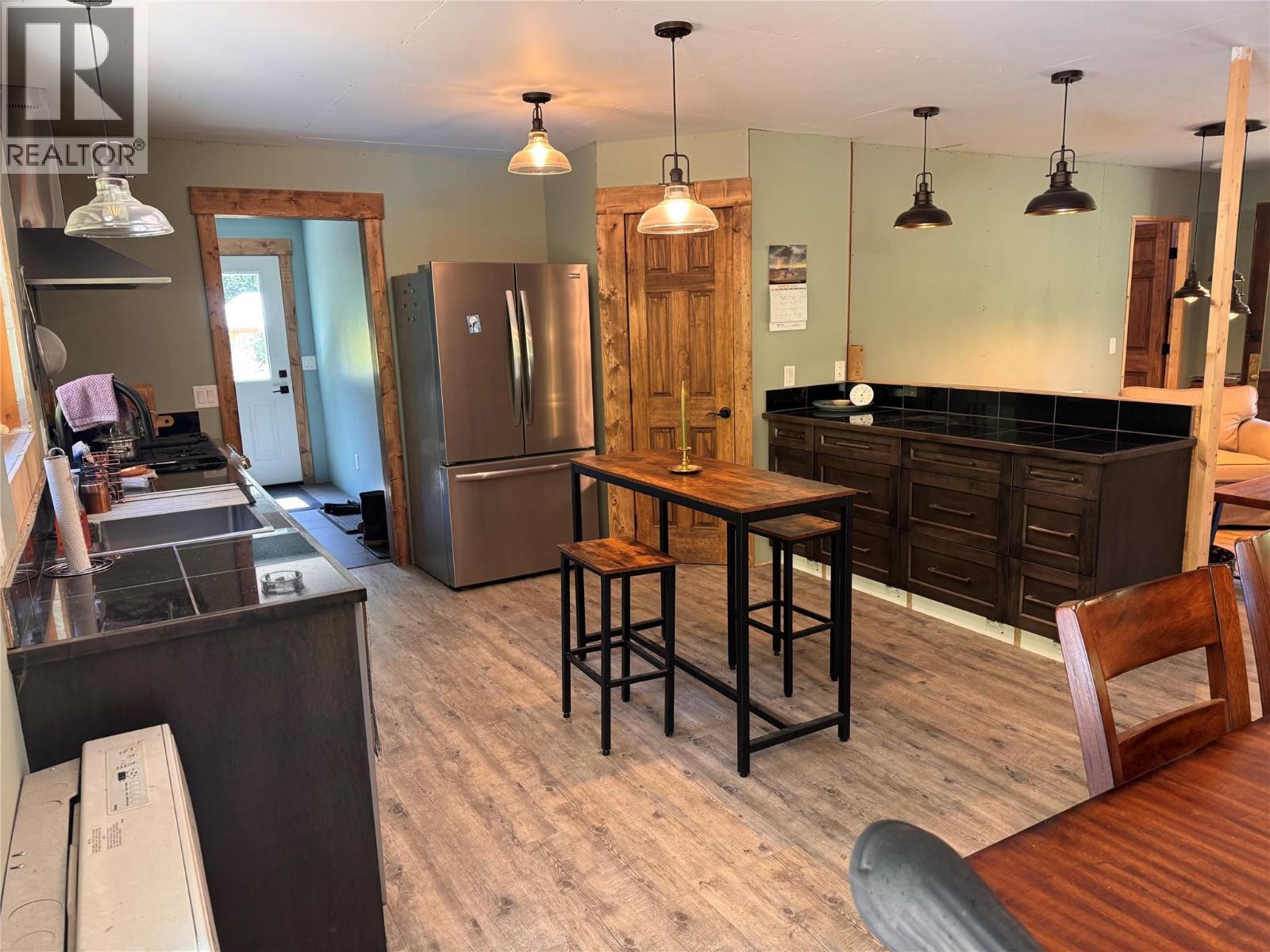 2160 3 Highway, Christina Lake