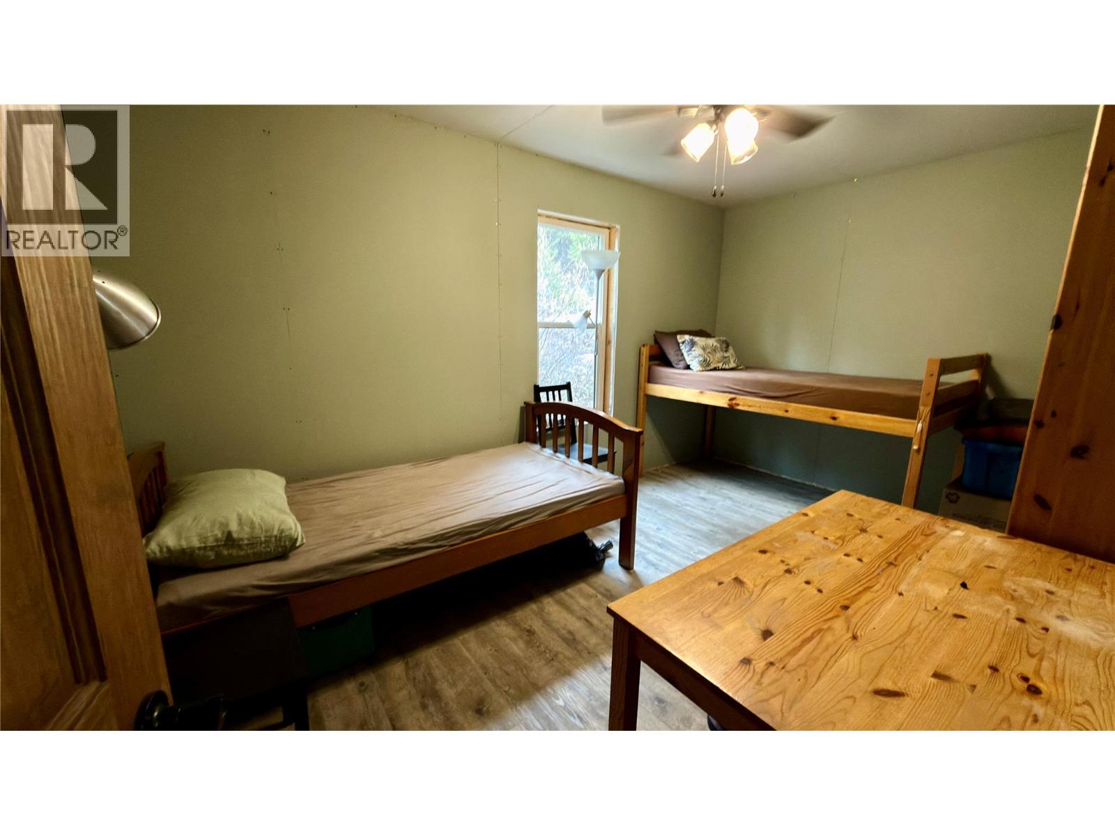 2160 3 Highway, Christina Lake