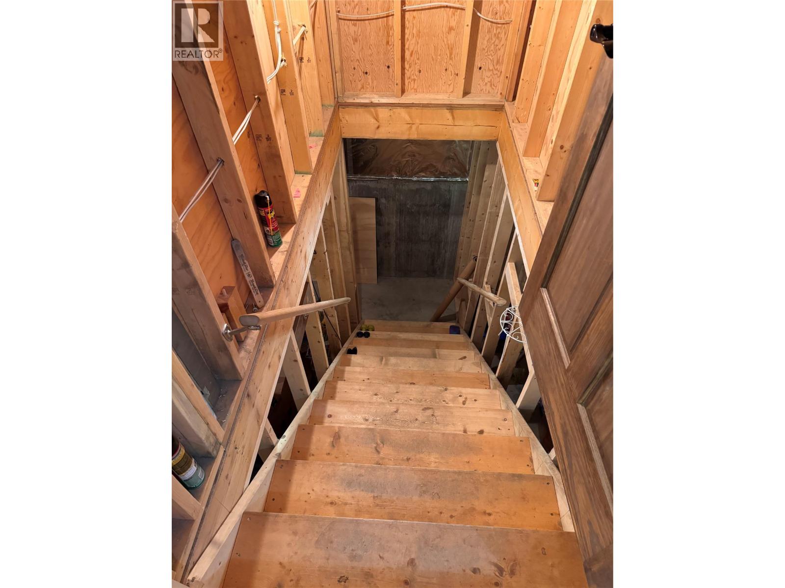 2160 3 Highway, Christina Lake