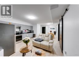 710 Ivy Avenue, Coquitlam, BC V3J2J2 Photo 17
