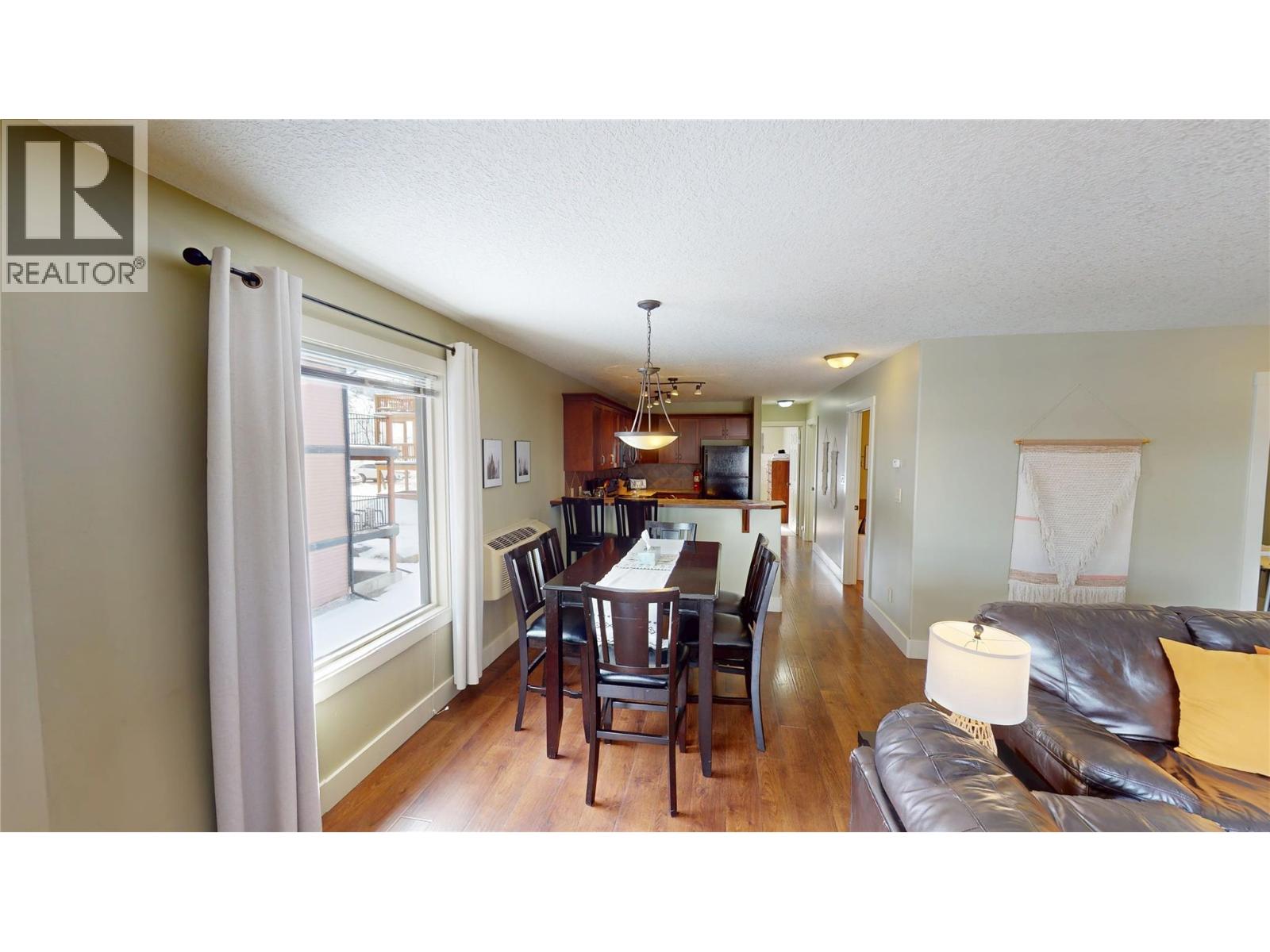 7307 PROSPECTOR Avenue Unit# 205, Radium Hot Springs