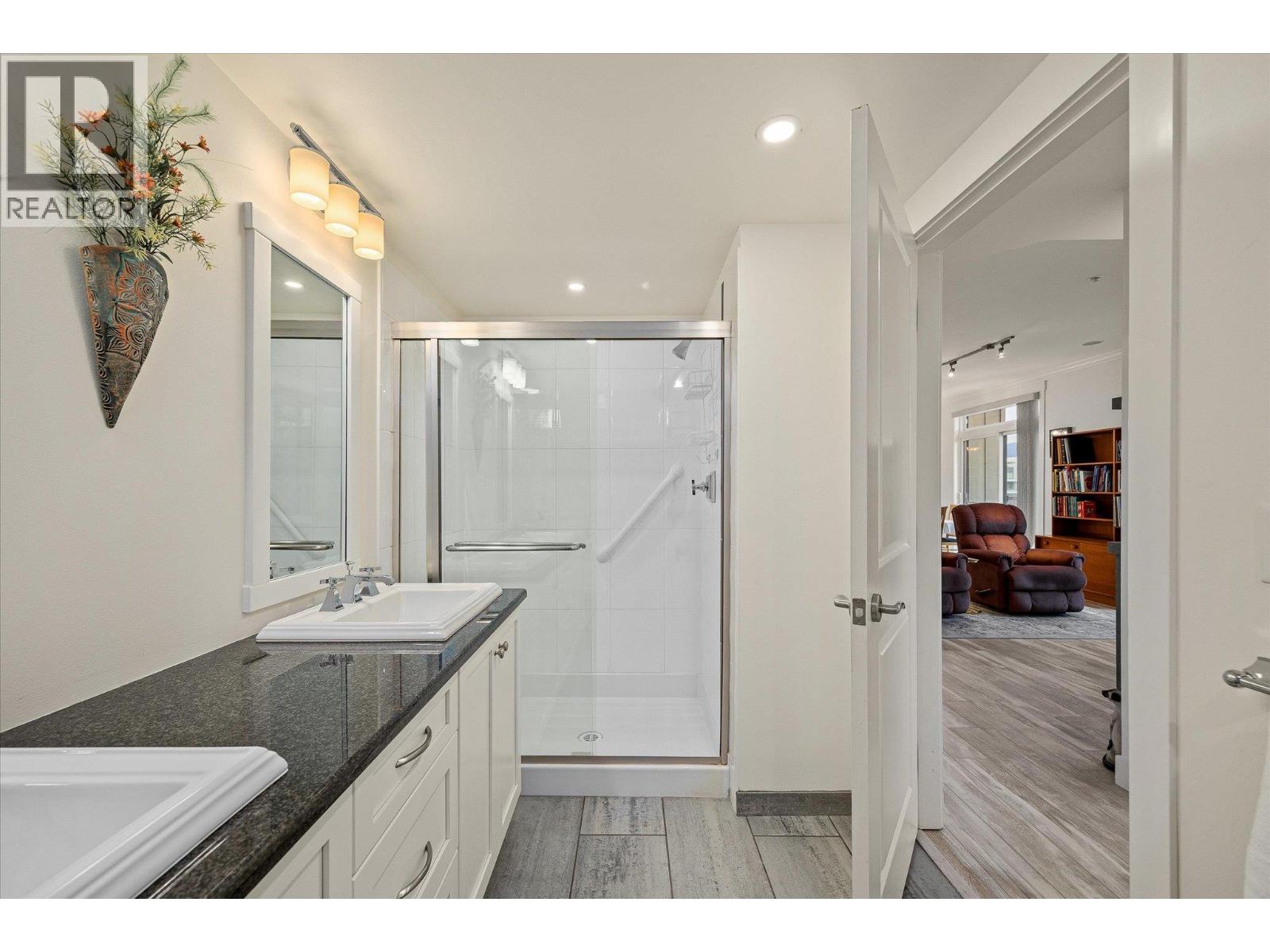 2901 Abbott Street Unit# 304, Kelowna