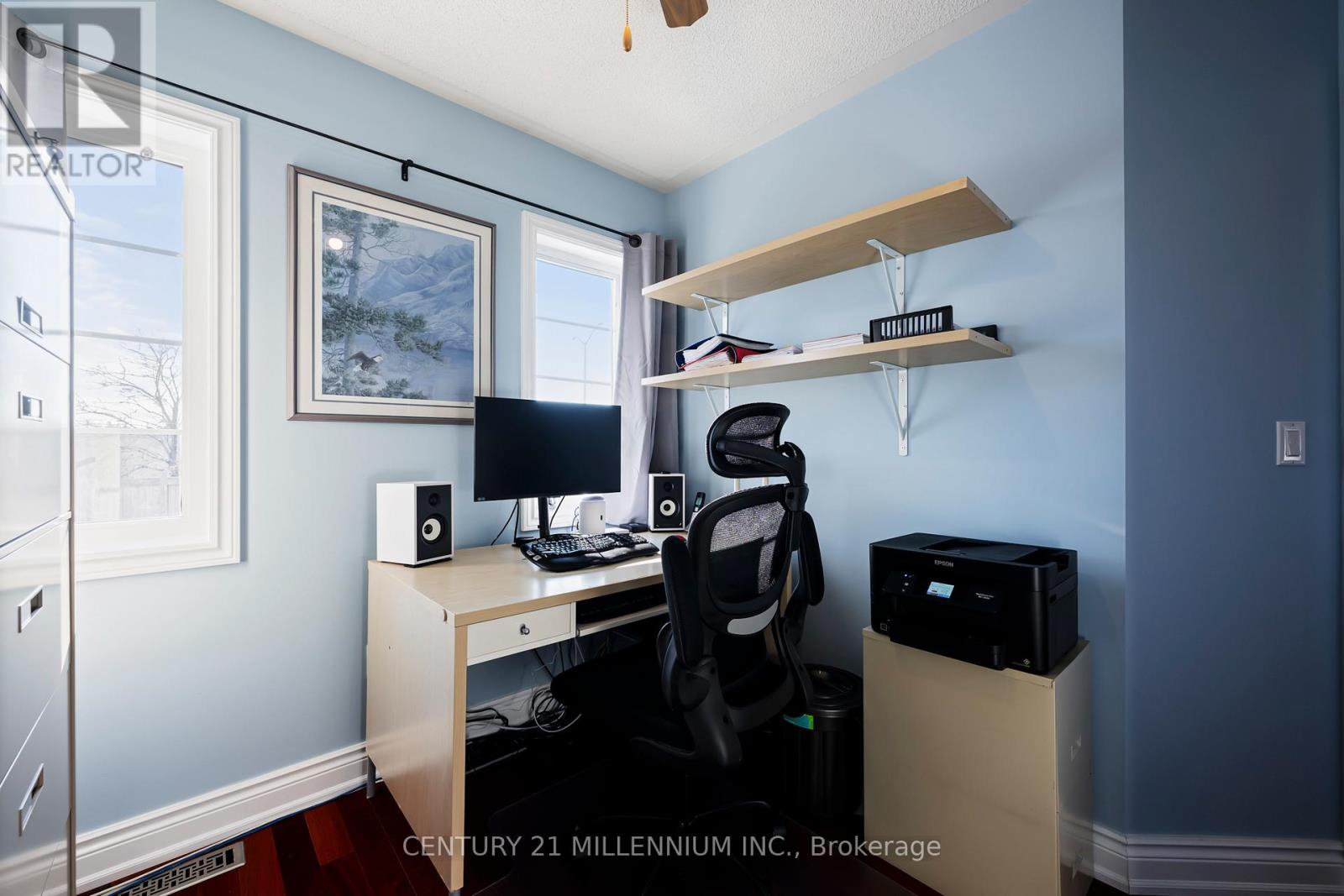 42 RUBYSILVER DRIVE - 27