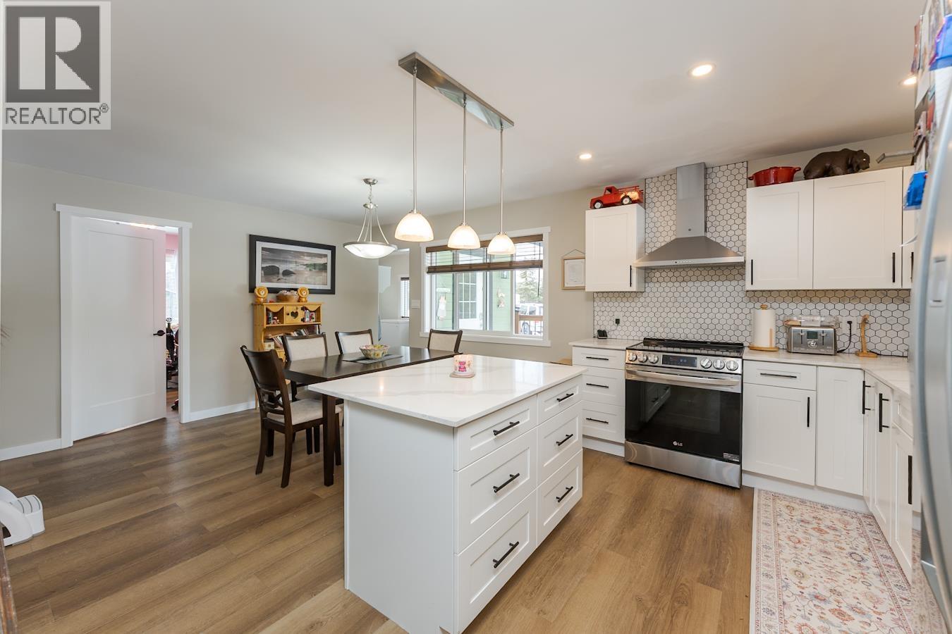 8785 LYNN DRIVE, Prince George