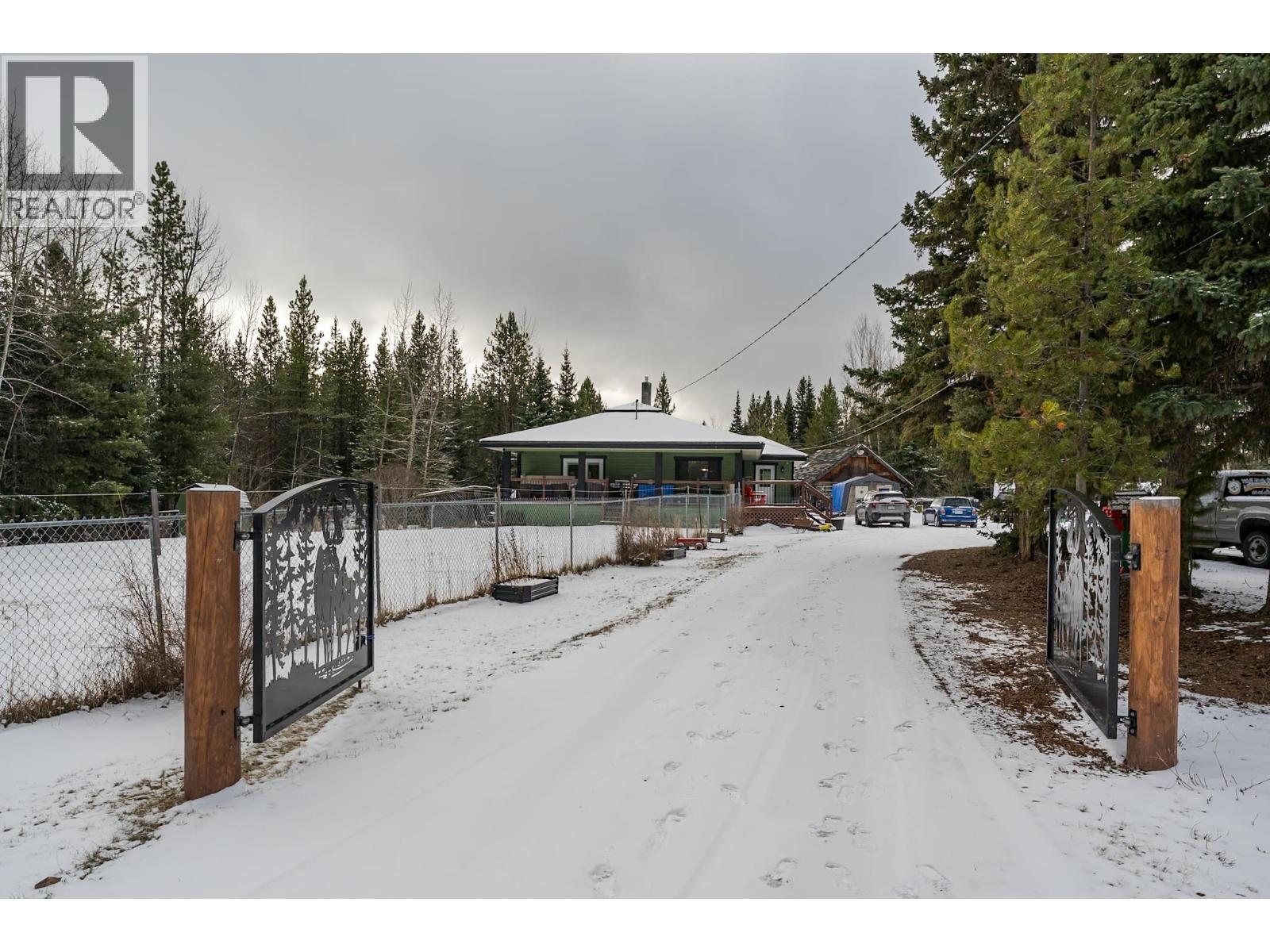 8785 LYNN DRIVE, Prince George