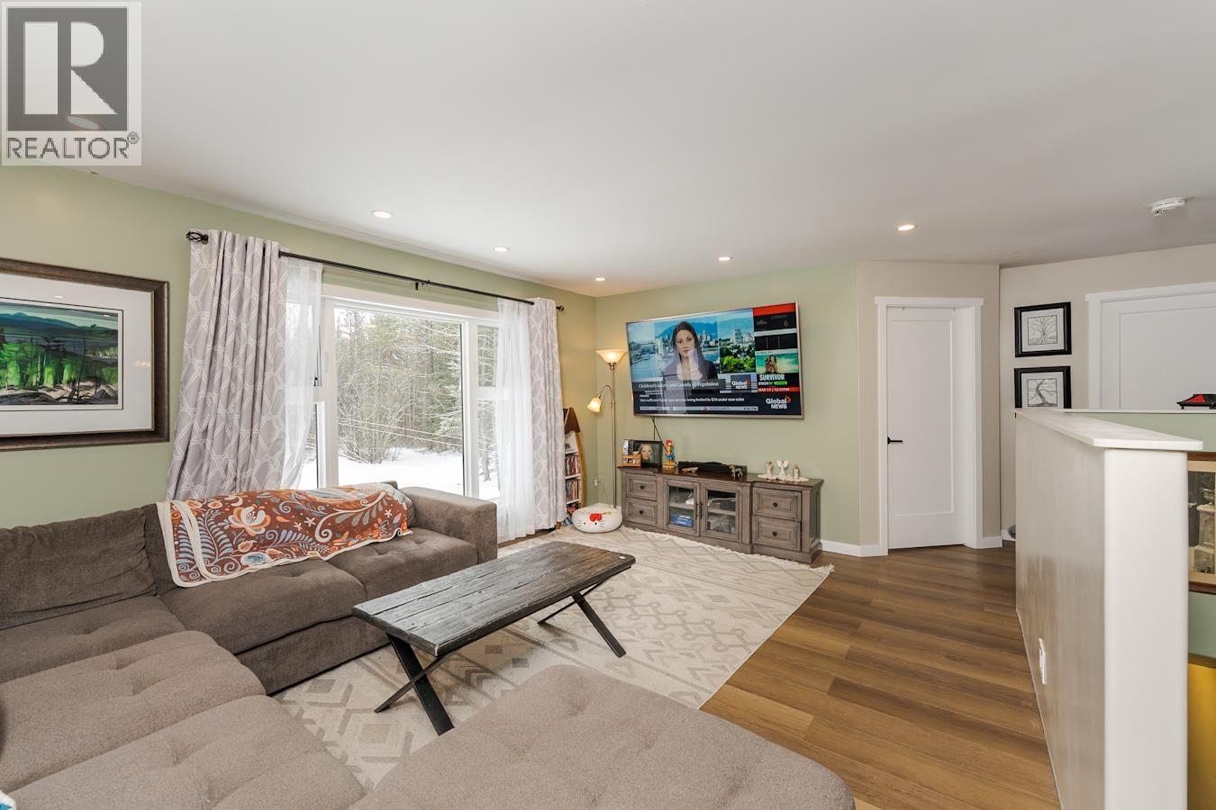 8785 LYNN DRIVE, Prince George