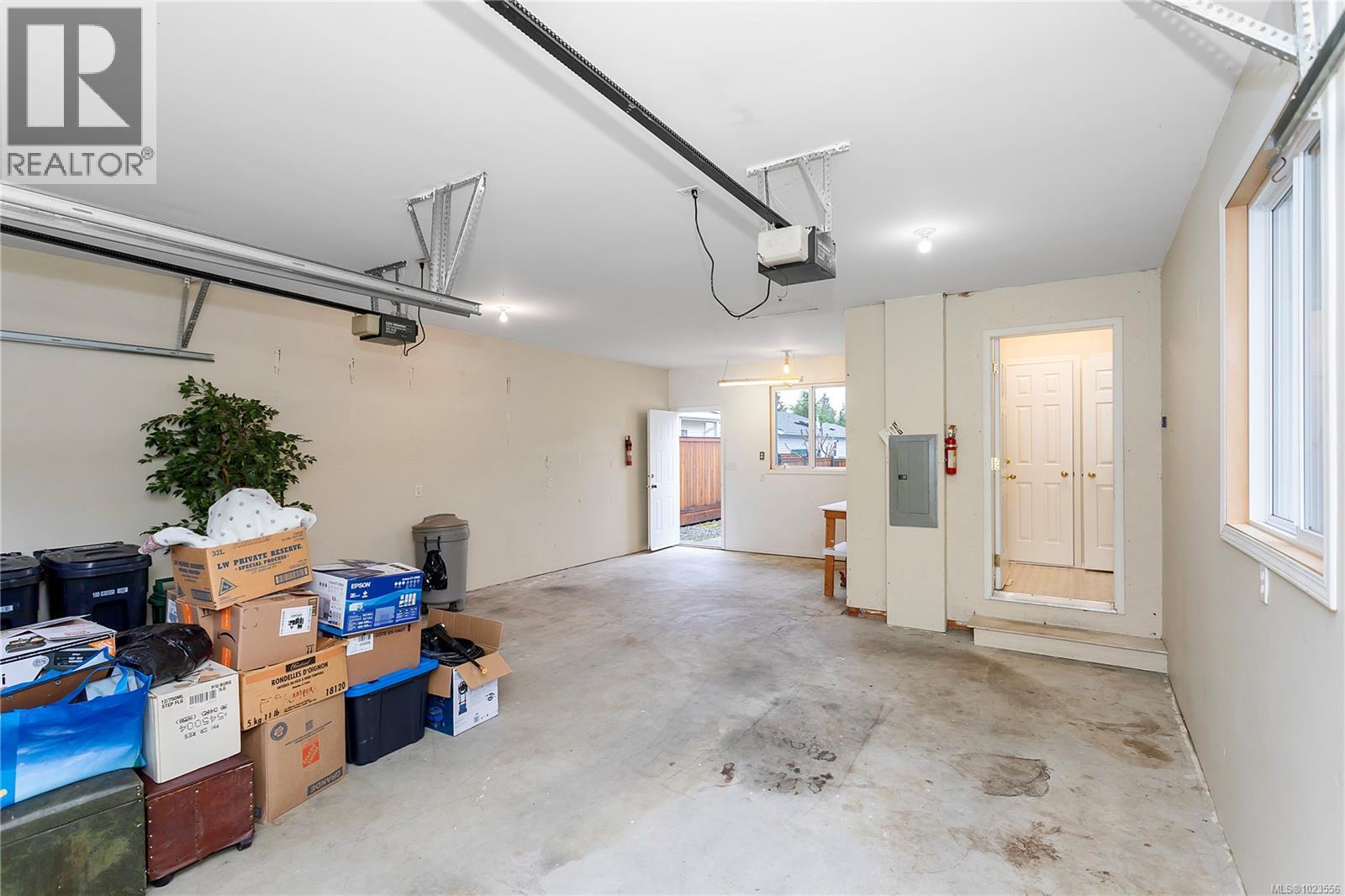 3951 VALEWOOD DR - 26