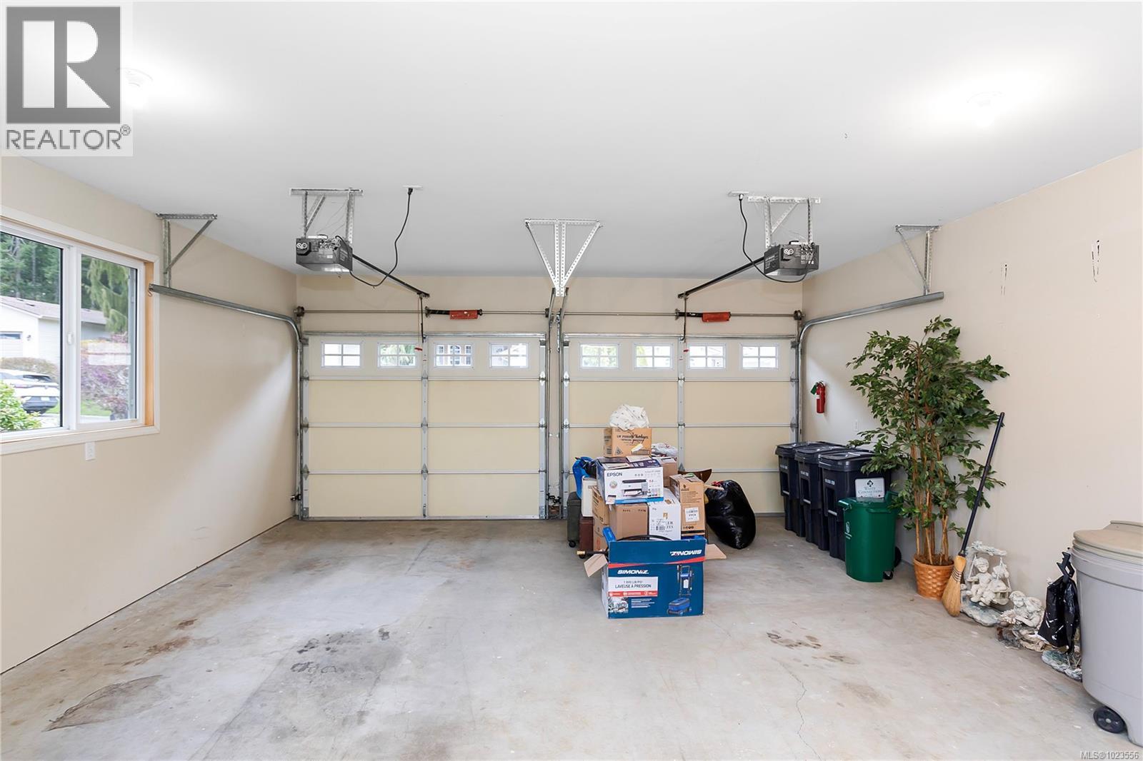 3951 VALEWOOD DR - 25