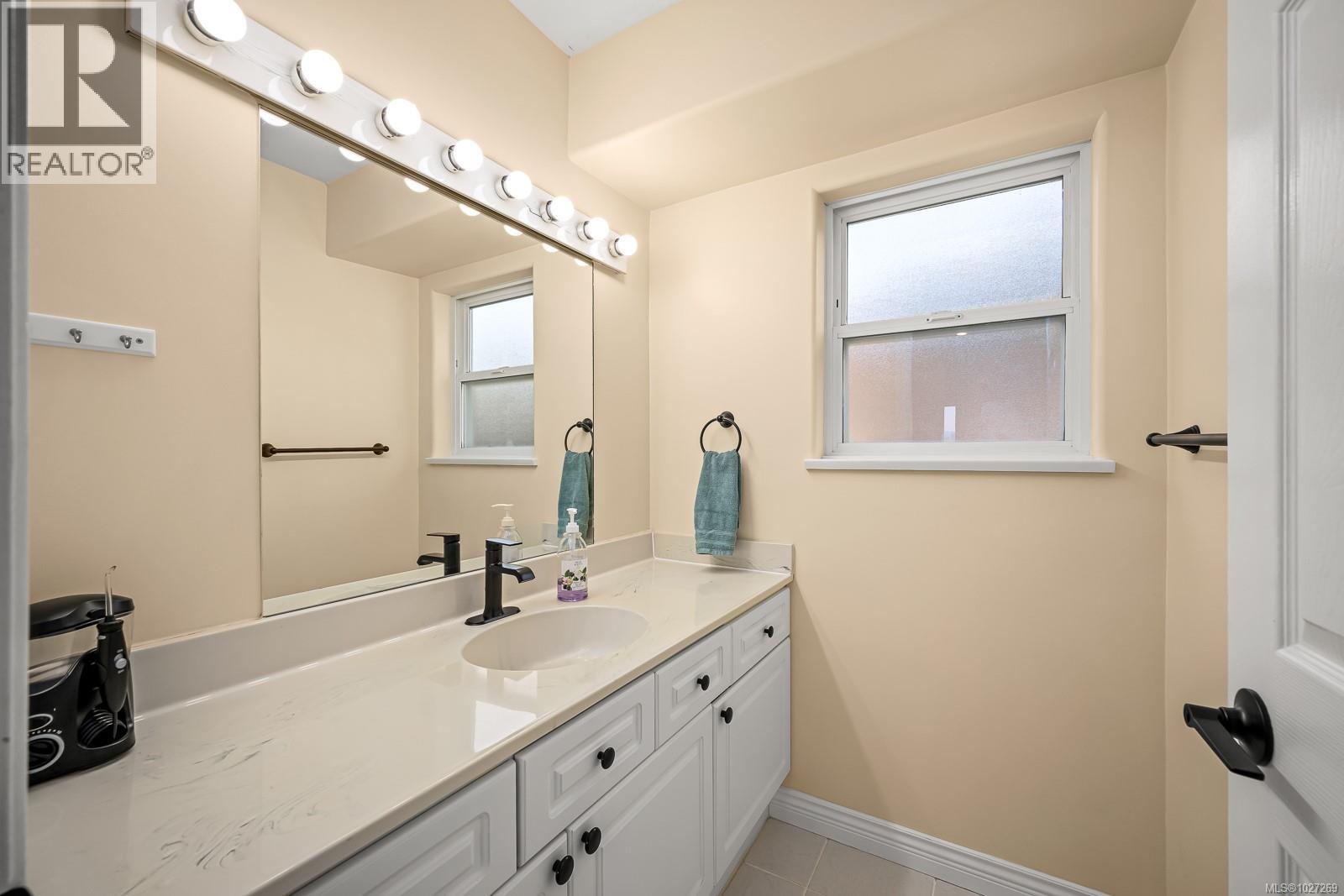 1418 VALLEY VIEW DR - 31