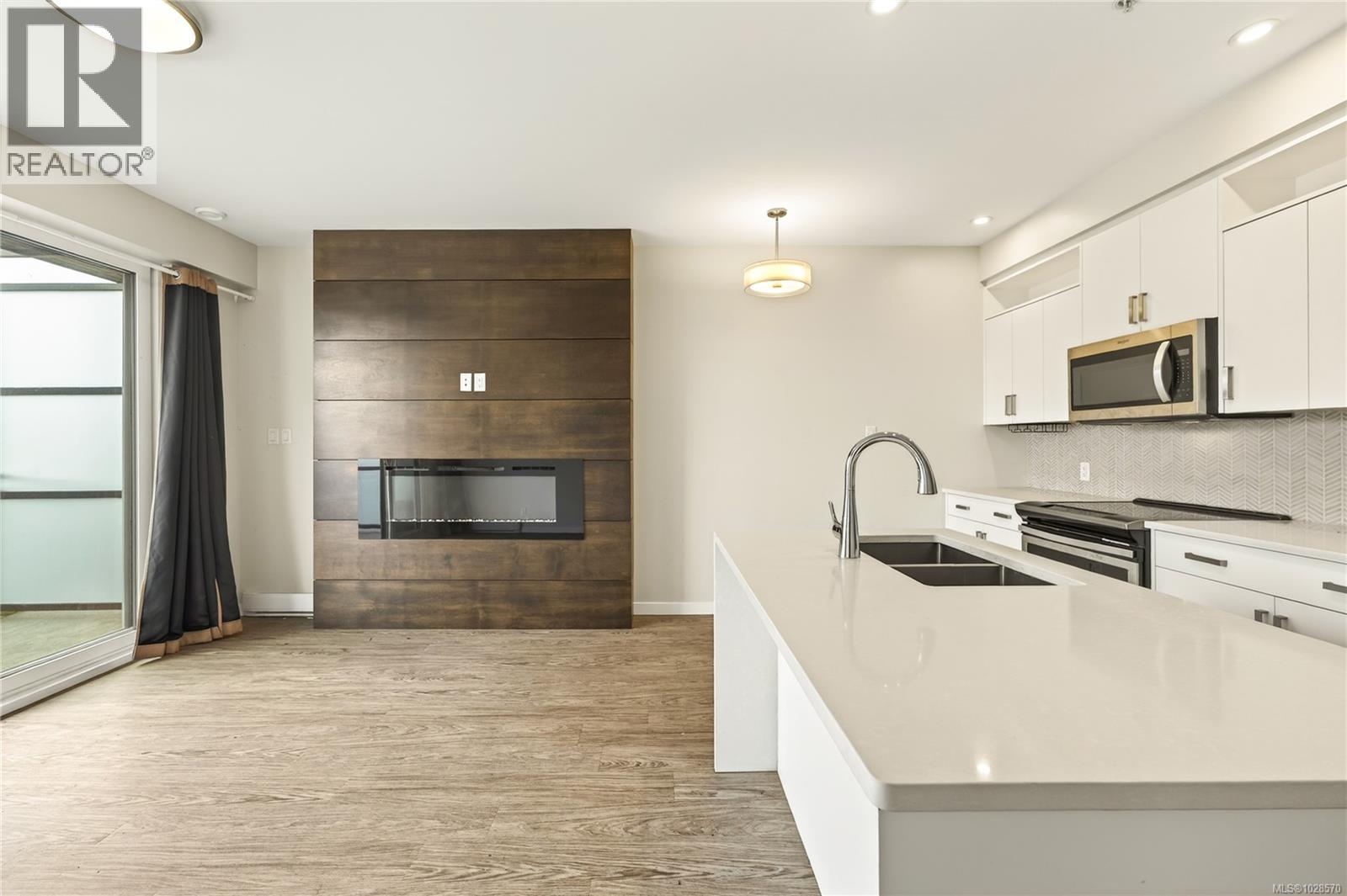 #310 91 CHAPEL ST - 8