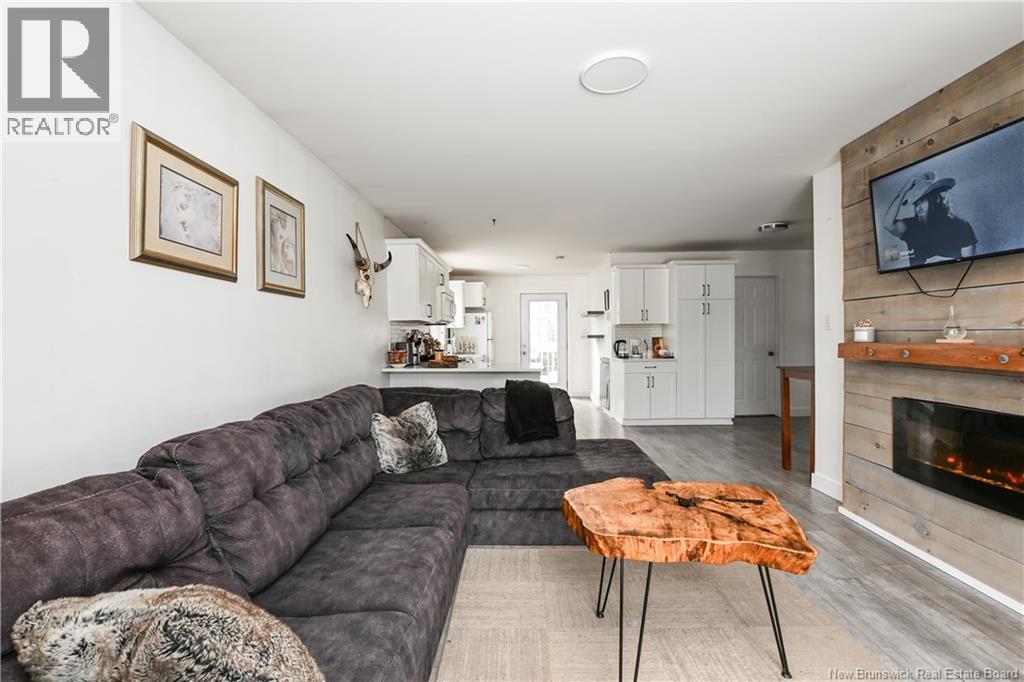 22 Jordan Crescent - Image 3