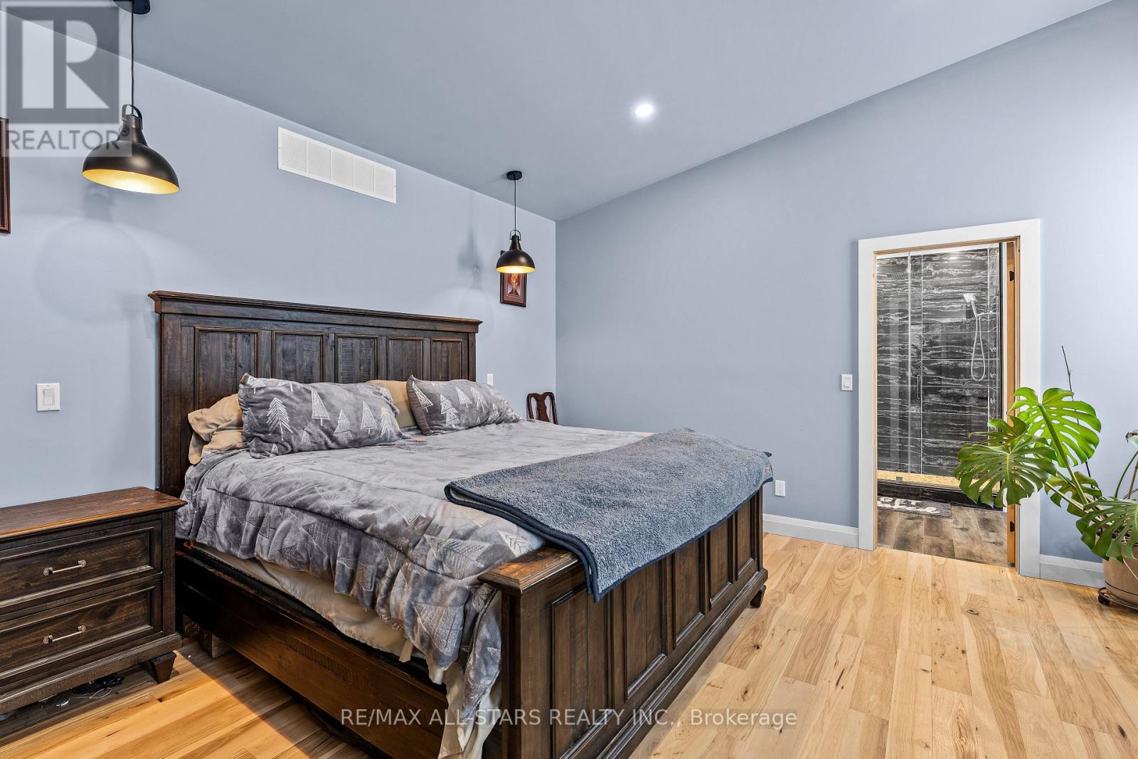 1062 NORTHLINE ROAD - 19