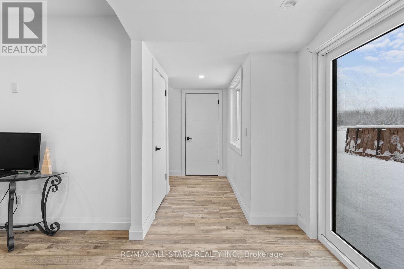 1062 NORTHLINE ROAD - 26