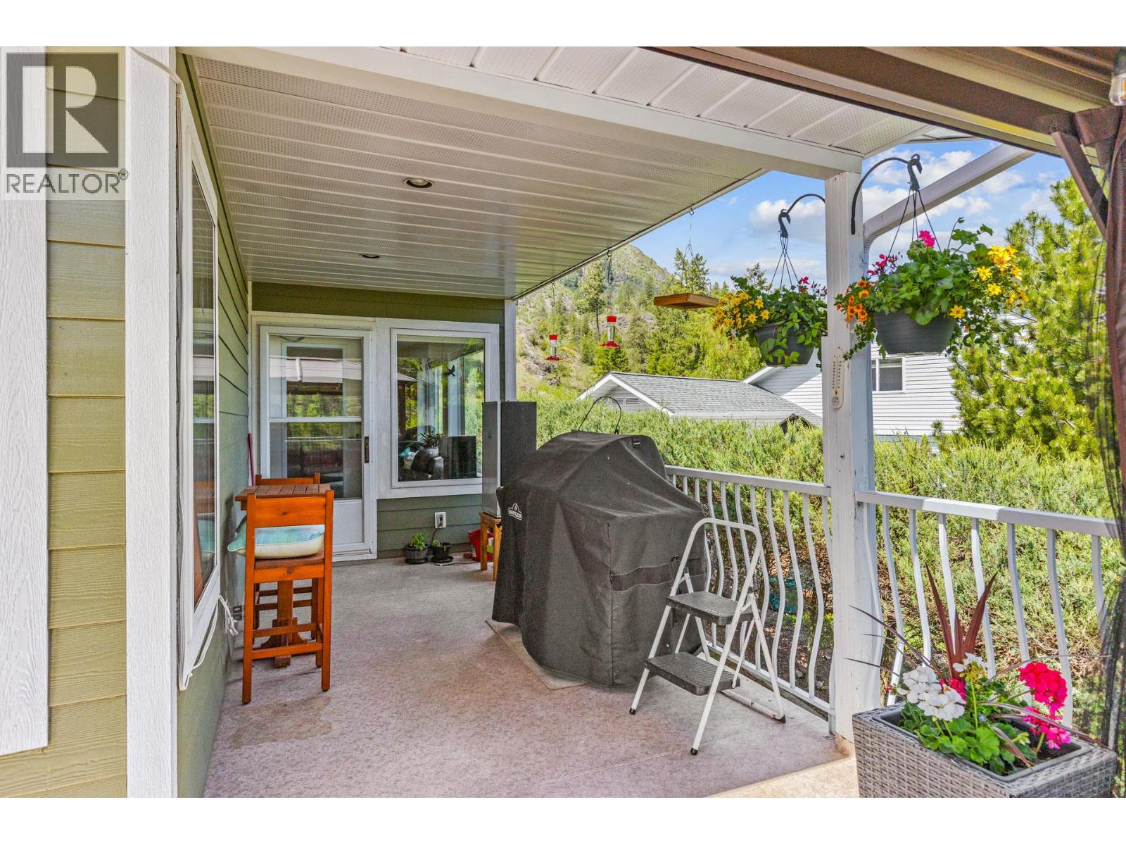 119 St Andrews Drive - 43