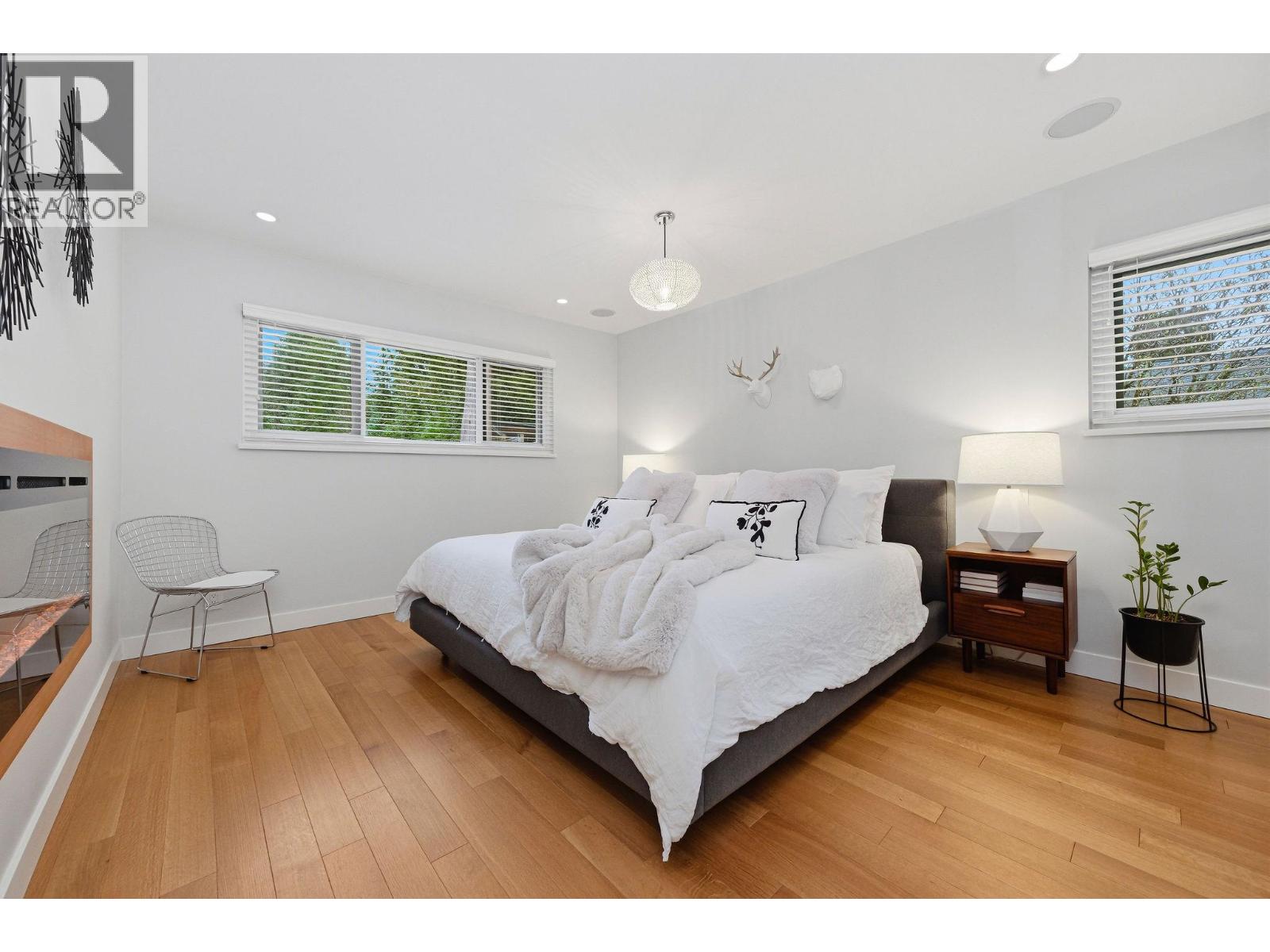 2223 GREYLYNN CRESCENT, North Vancouver