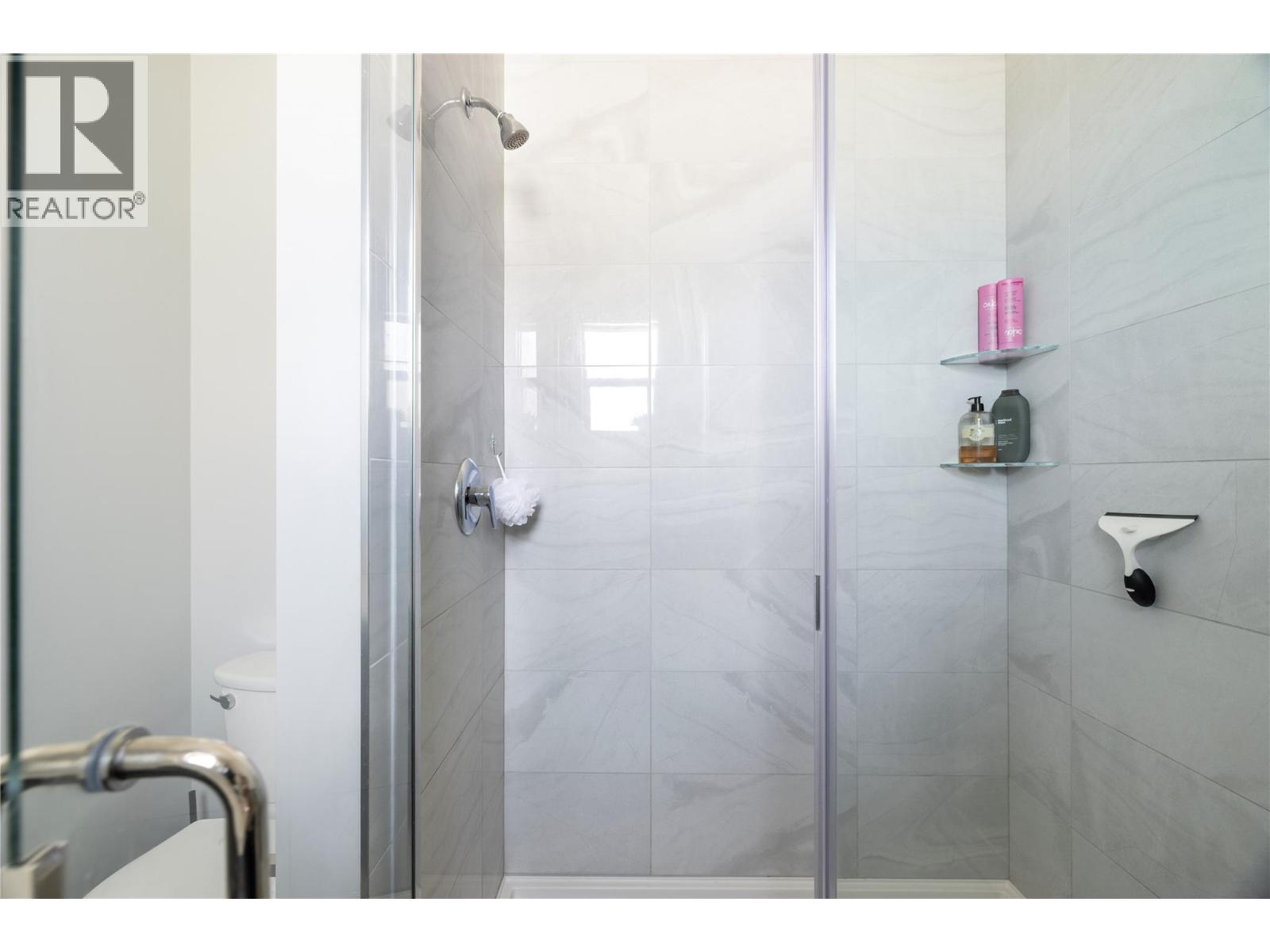 4602 20 Street Unit# 2, Vernon