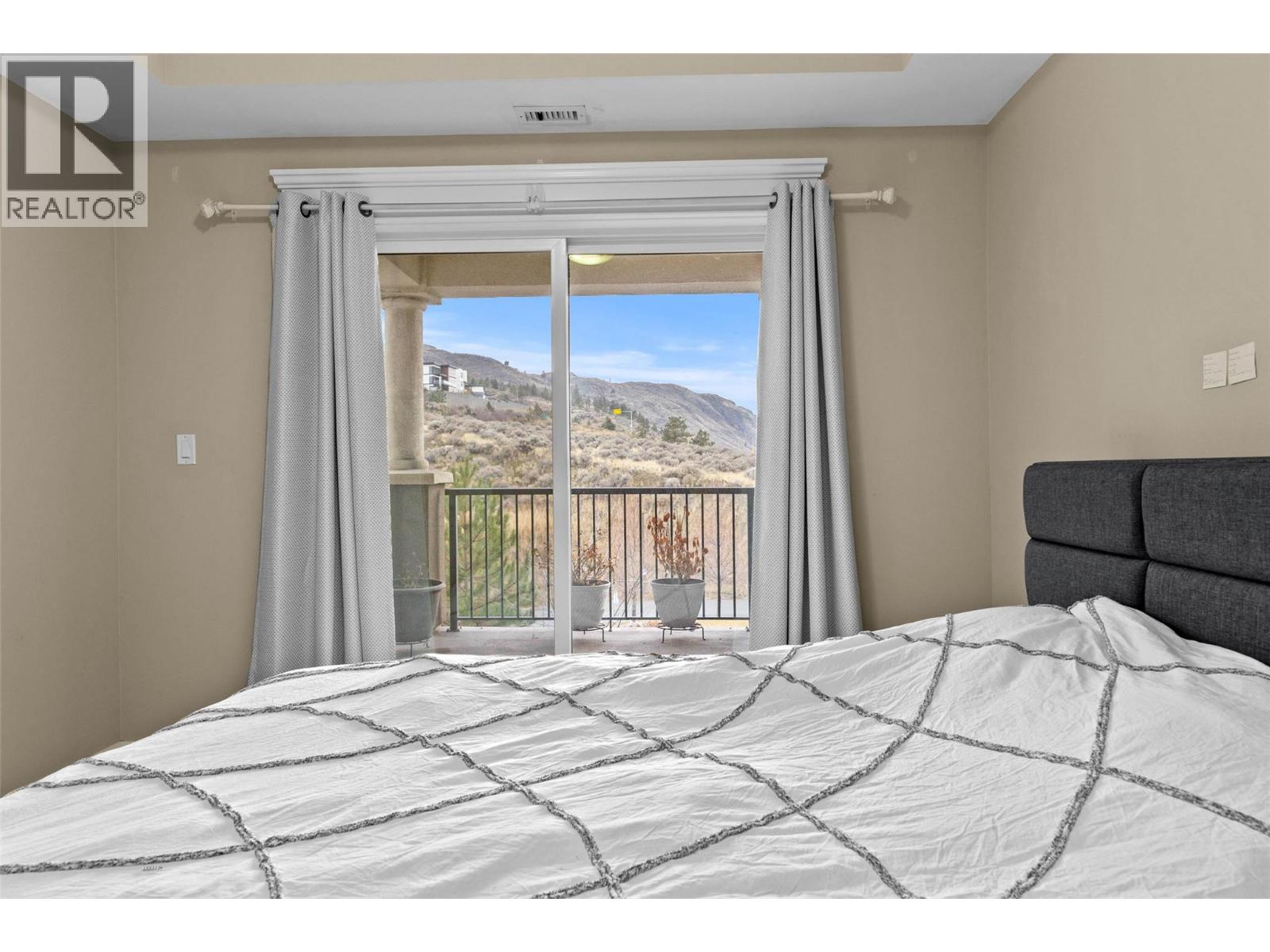 975 VICTORIA Street W Unit# 201, Kamloops