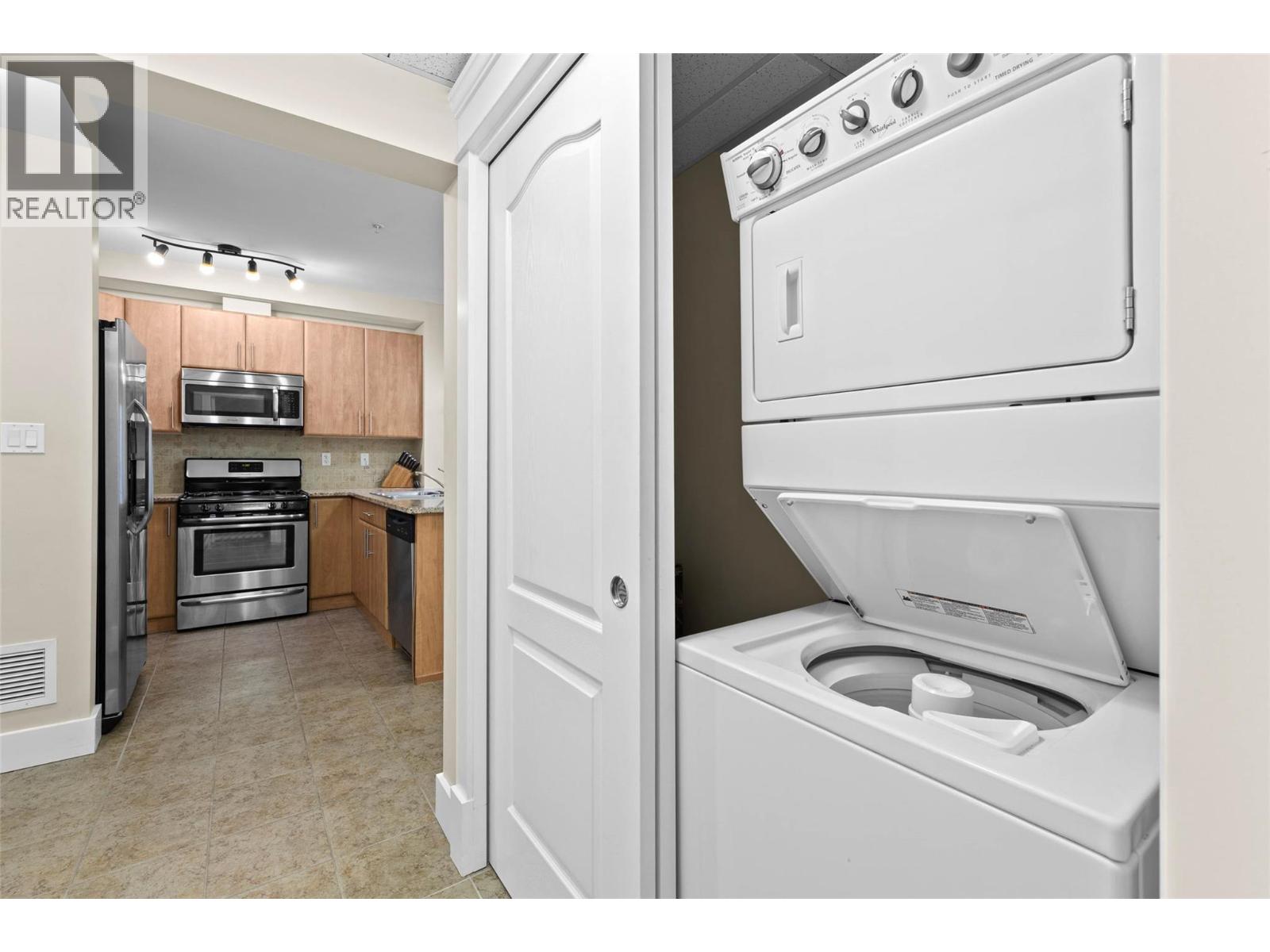 975 VICTORIA Street W Unit# 201, Kamloops