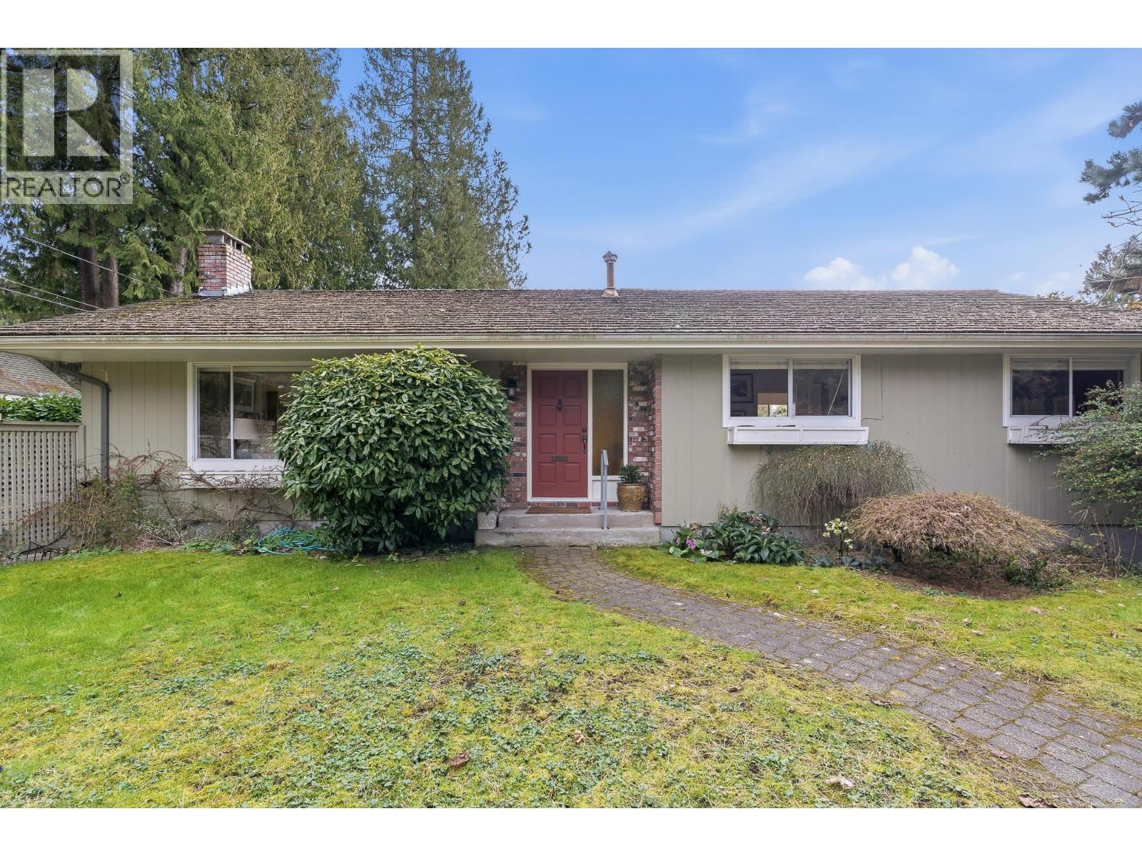 1970 GORDON AVENUE, West Vancouver