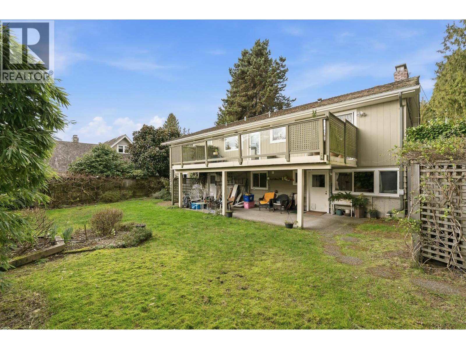 1970 GORDON AVENUE, West Vancouver