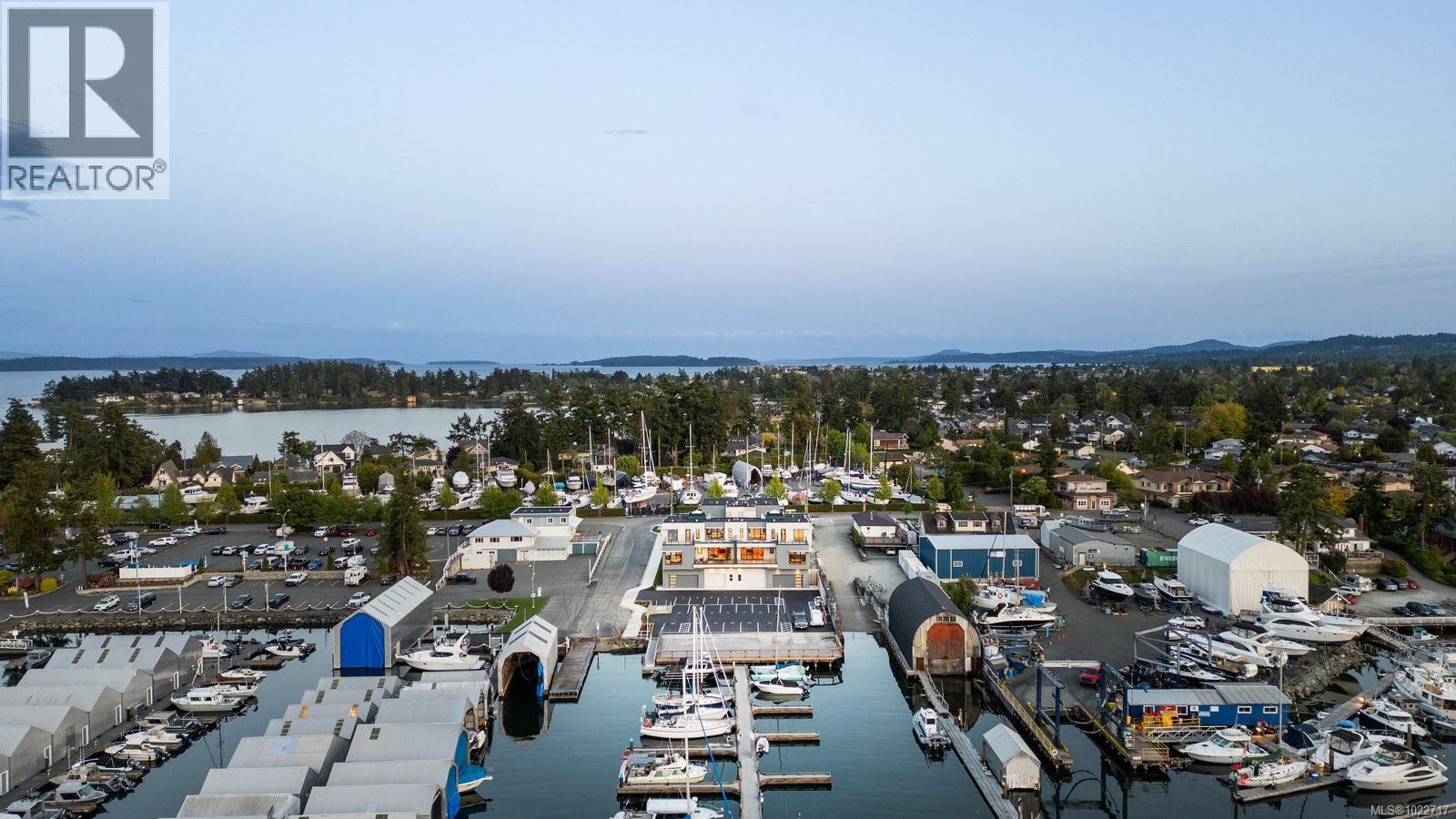 #201 2270 HARBOUR RD - Image 2