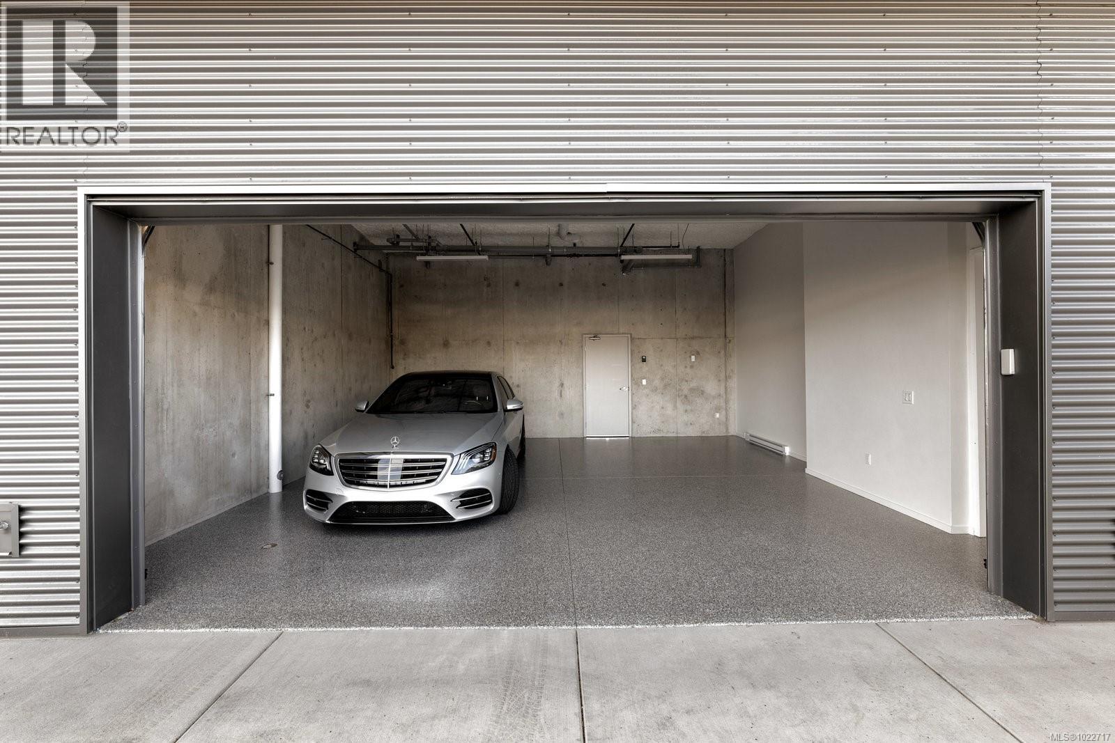 #201 2270 HARBOUR RD - 42