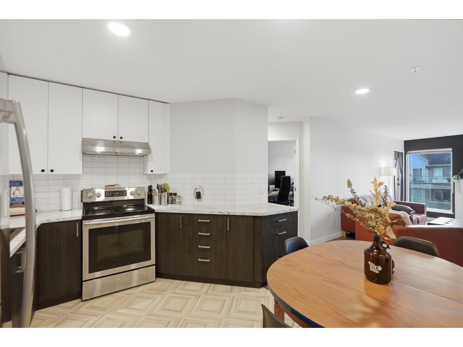 402 33738 KING ROAD, Abbotsford