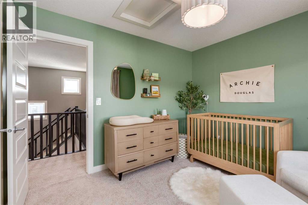 Single Family House for Sale in  Evansborough Hill NW Evanston Calgary 