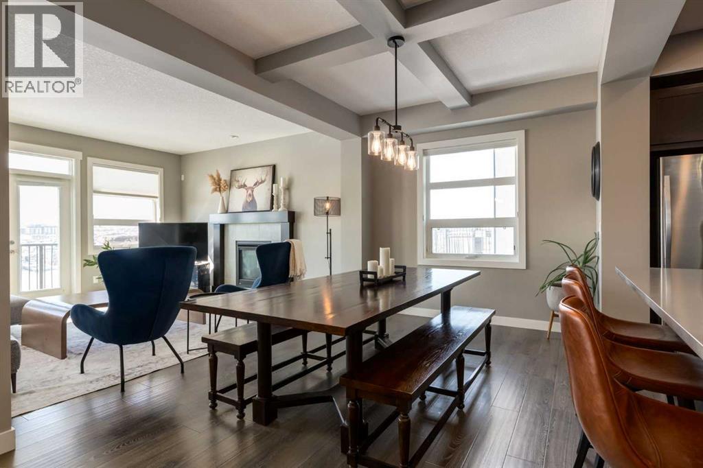 Single Family House for Sale in  Evansborough Hill NW Evanston Calgary 